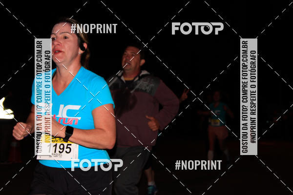 Buy your photos of the eventPUC NIGHT RUN on Fotop