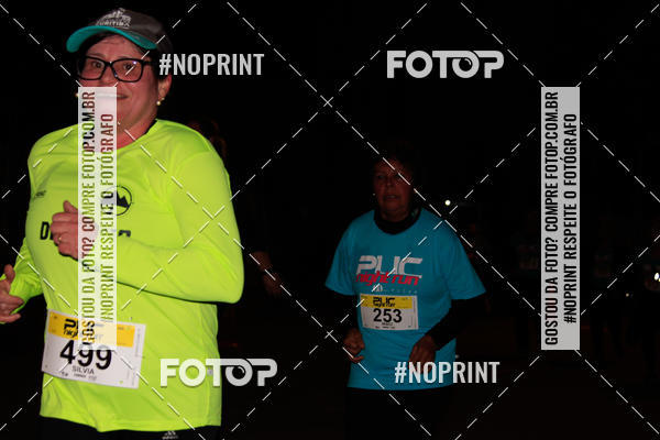 Buy your photos of the eventPUC NIGHT RUN on Fotop