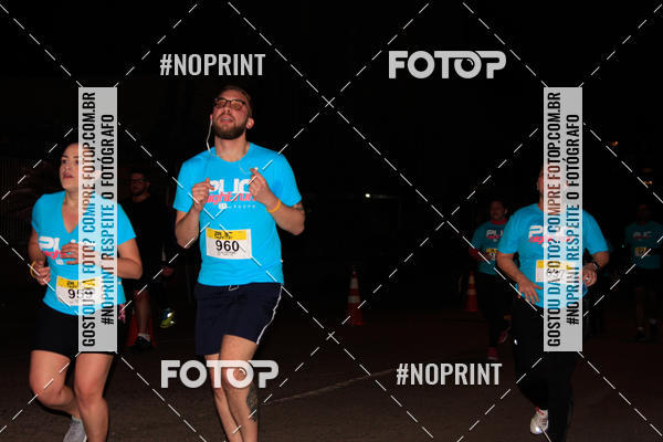 Buy your photos of the eventPUC NIGHT RUN on Fotop