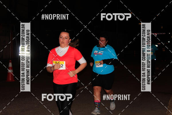 Buy your photos of the eventPUC NIGHT RUN on Fotop