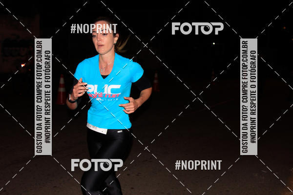 Buy your photos of the eventPUC NIGHT RUN on Fotop