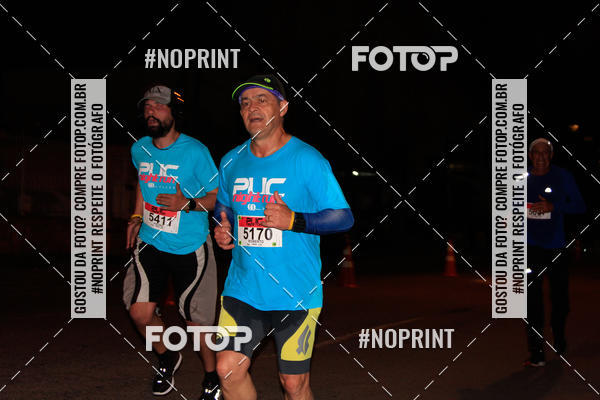 Buy your photos of the eventPUC NIGHT RUN on Fotop