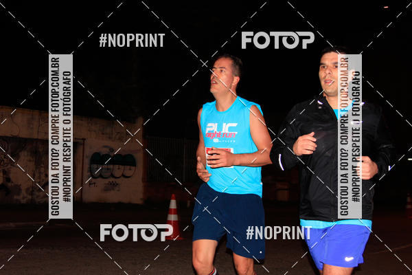 Buy your photos of the eventPUC NIGHT RUN on Fotop