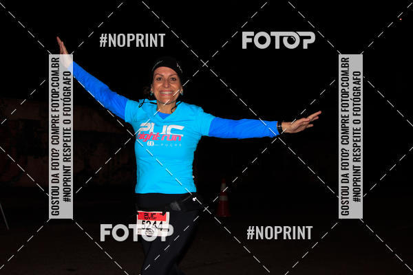 Buy your photos of the eventPUC NIGHT RUN on Fotop