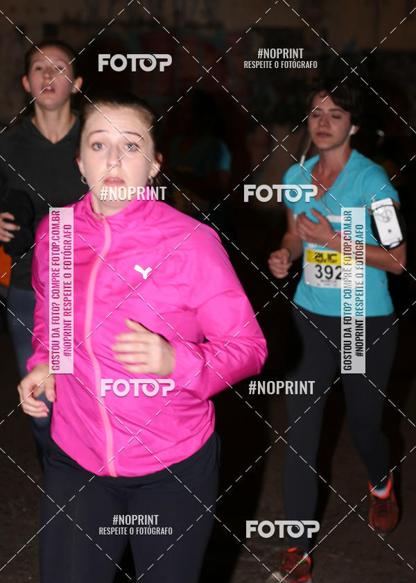 Buy your photos of the eventPUC NIGHT RUN on Fotop