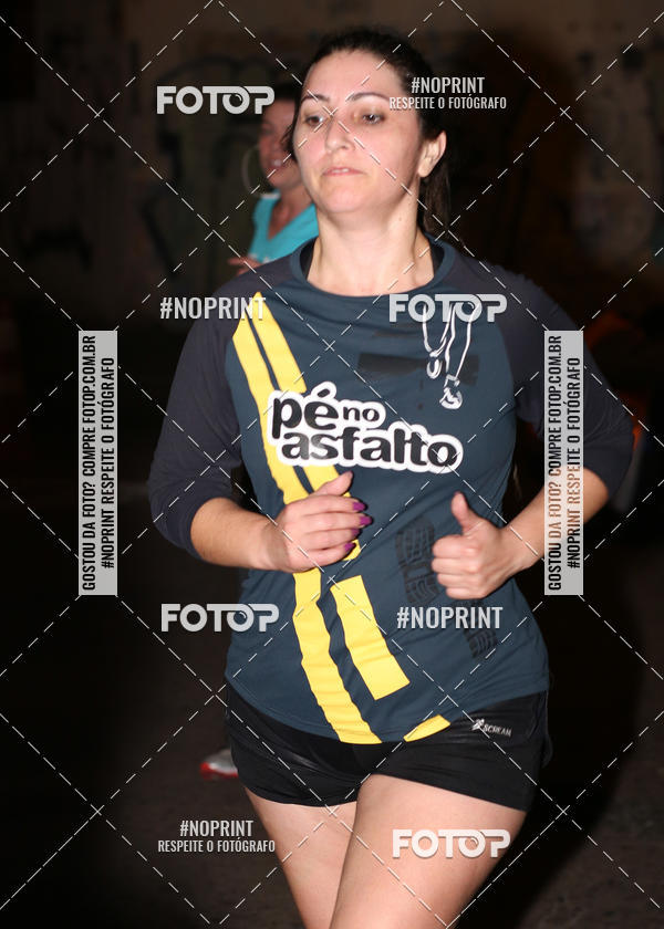 Buy your photos of the eventPUC NIGHT RUN on Fotop