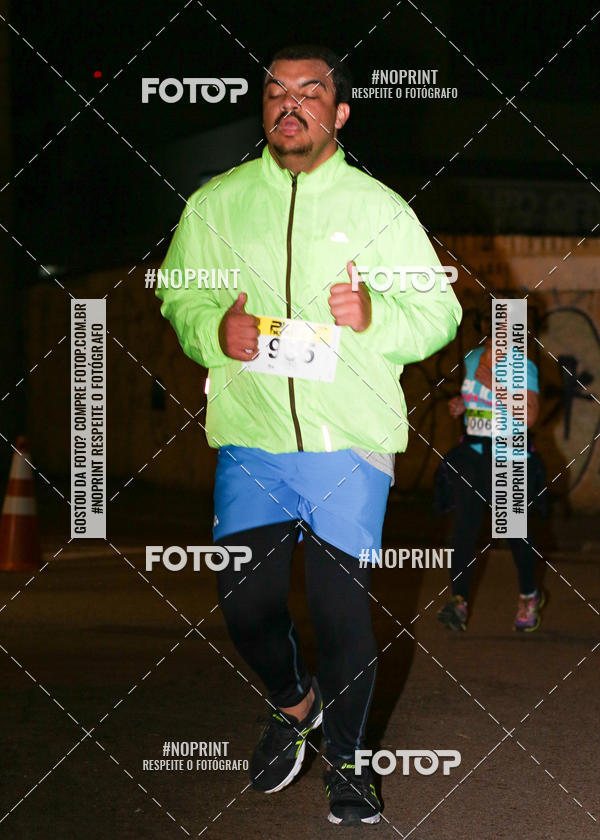 Buy your photos of the eventPUC NIGHT RUN on Fotop