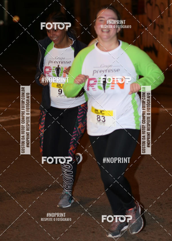Buy your photos of the eventPUC NIGHT RUN on Fotop