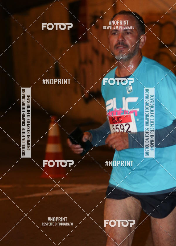 Buy your photos of the eventPUC NIGHT RUN on Fotop