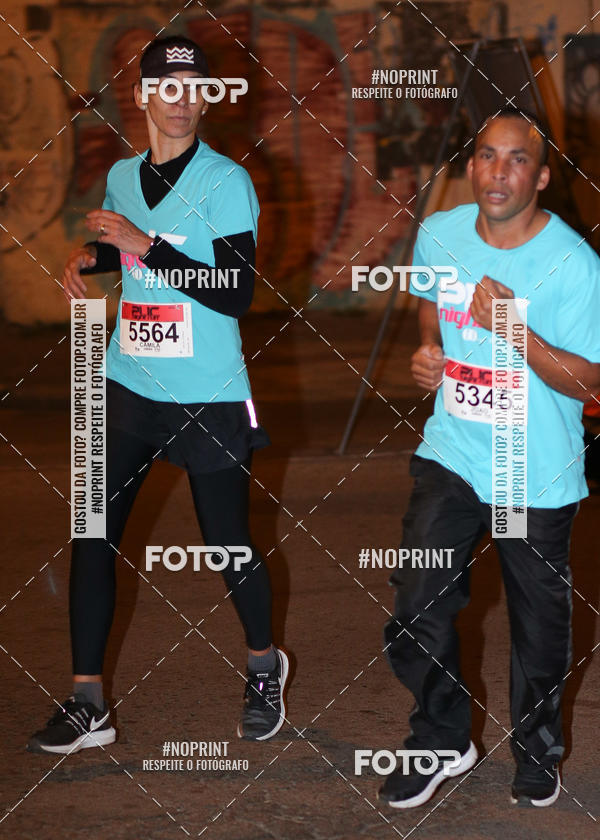 Buy your photos of the eventPUC NIGHT RUN on Fotop