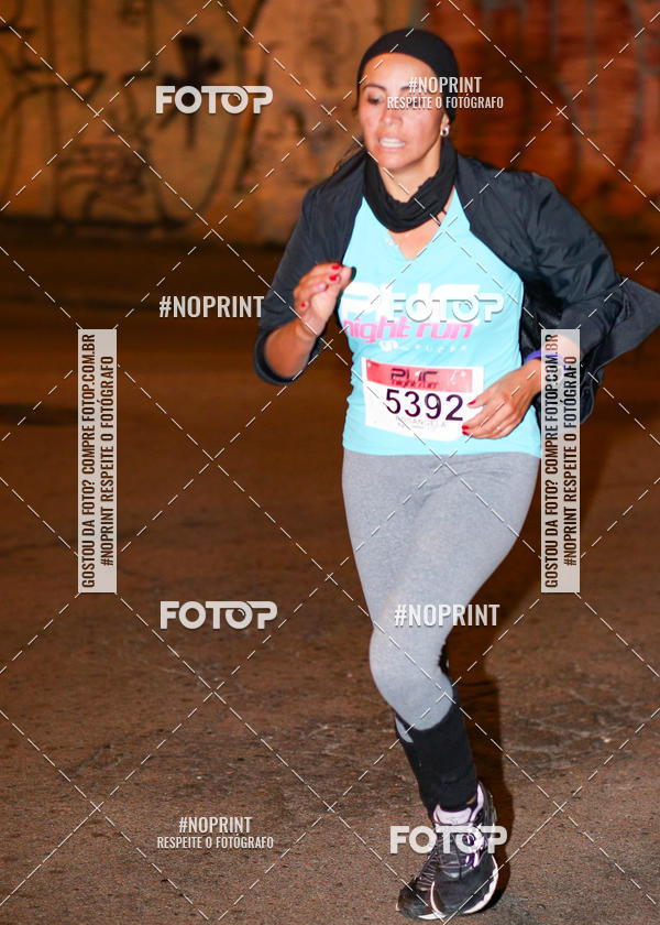 Buy your photos of the eventPUC NIGHT RUN on Fotop