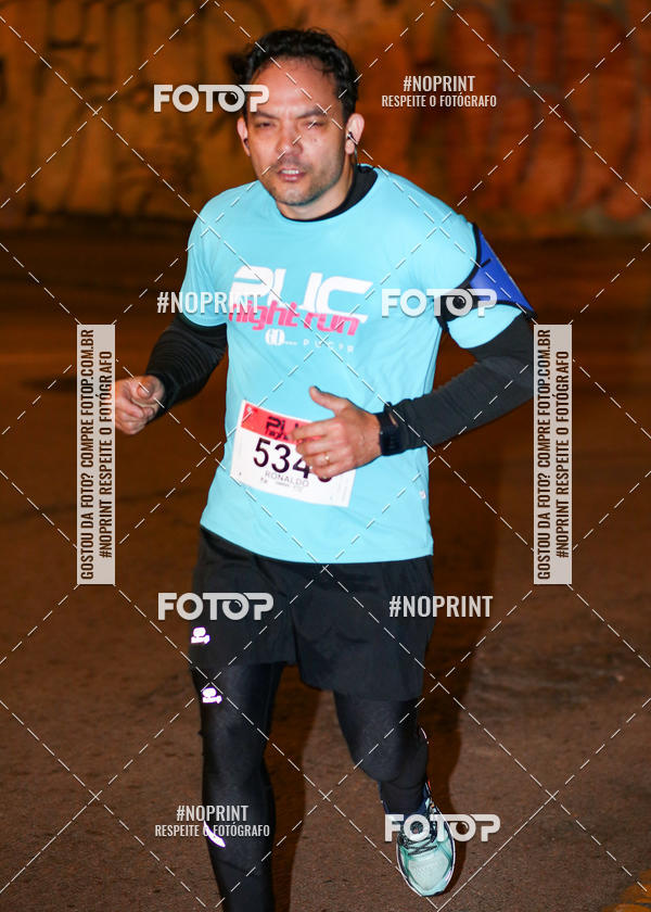 Buy your photos of the eventPUC NIGHT RUN on Fotop