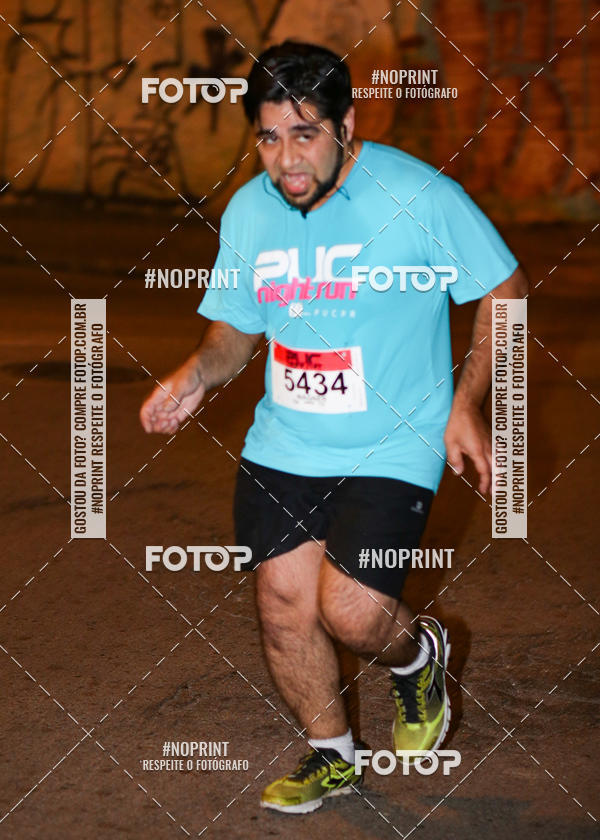 Buy your photos of the eventPUC NIGHT RUN on Fotop
