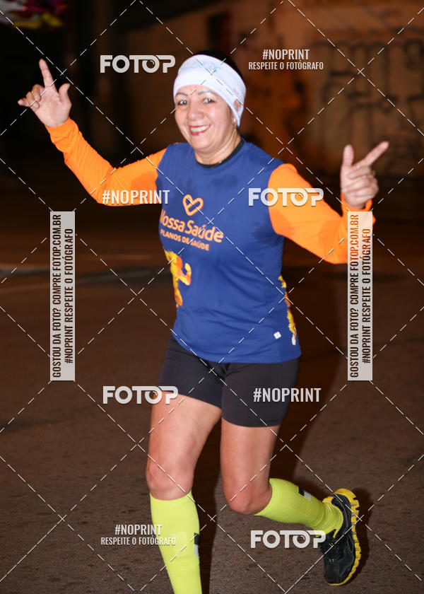 Buy your photos of the eventPUC NIGHT RUN on Fotop