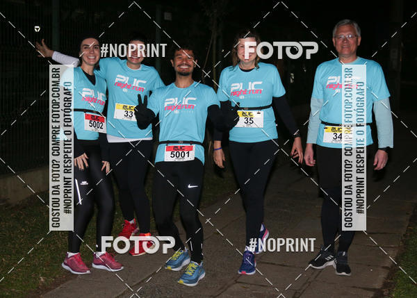 Buy your photos of the eventPUC NIGHT RUN on Fotop