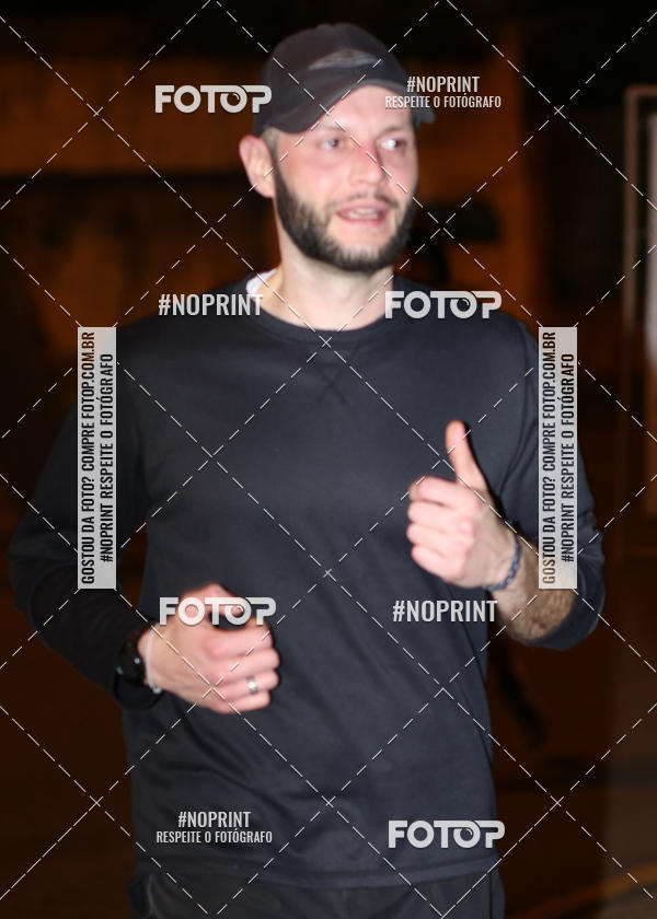 Buy your photos of the eventPUC NIGHT RUN on Fotop