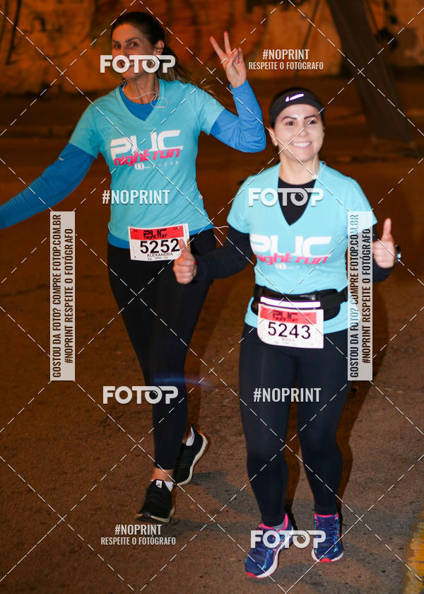 Buy your photos of the eventPUC NIGHT RUN on Fotop