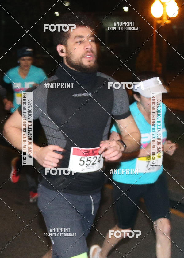 Buy your photos of the eventPUC NIGHT RUN on Fotop
