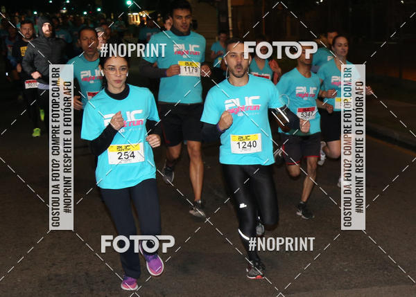 Buy your photos of the eventPUC NIGHT RUN on Fotop