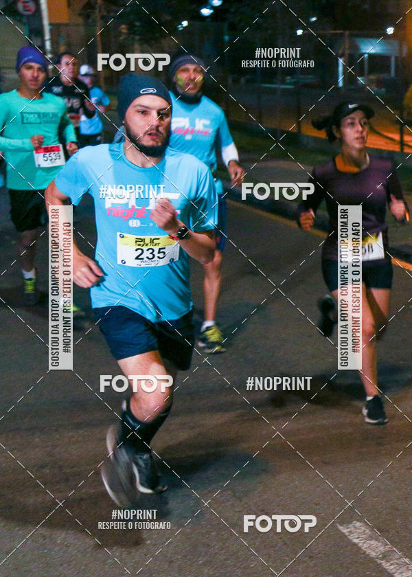 Buy your photos of the eventPUC NIGHT RUN on Fotop