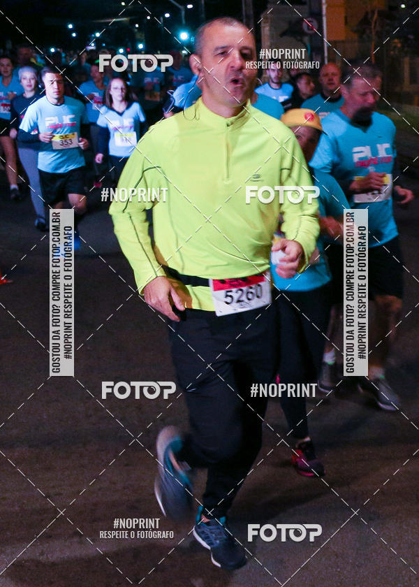 Buy your photos of the eventPUC NIGHT RUN on Fotop