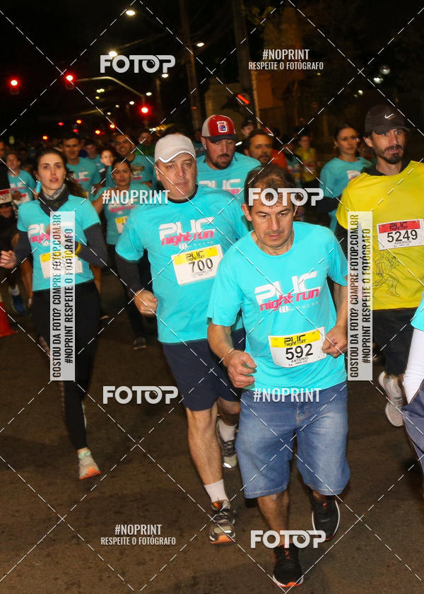 Buy your photos of the eventPUC NIGHT RUN on Fotop