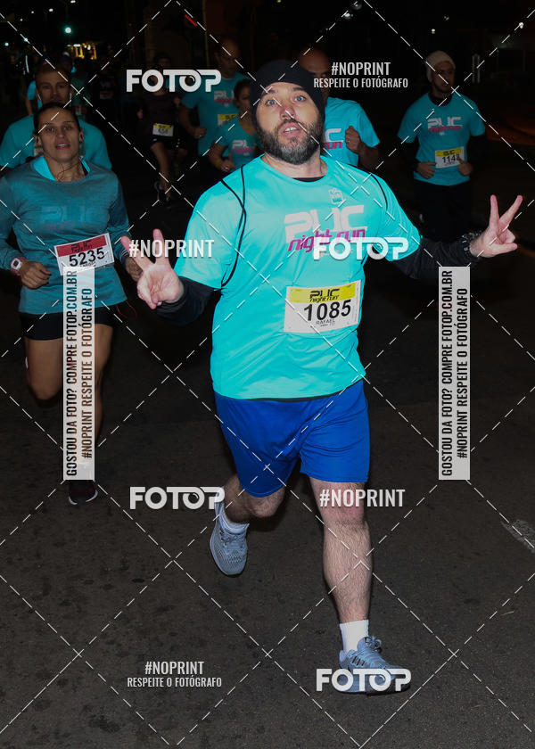 Buy your photos of the eventPUC NIGHT RUN on Fotop