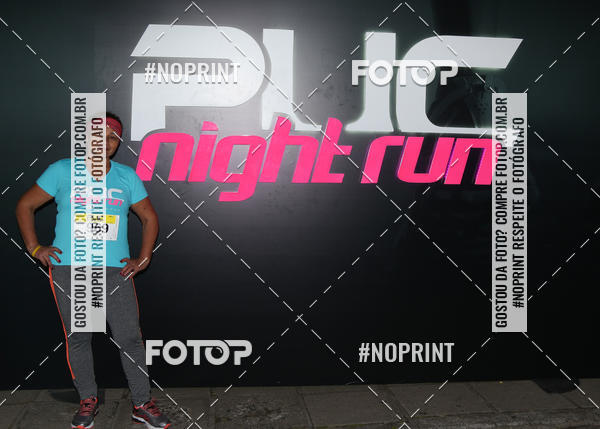 Buy your photos of the eventPUC NIGHT RUN on Fotop