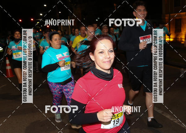 Buy your photos of the eventPUC NIGHT RUN on Fotop