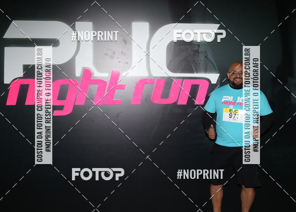 Buy your photos of the eventPUC NIGHT RUN on Fotop