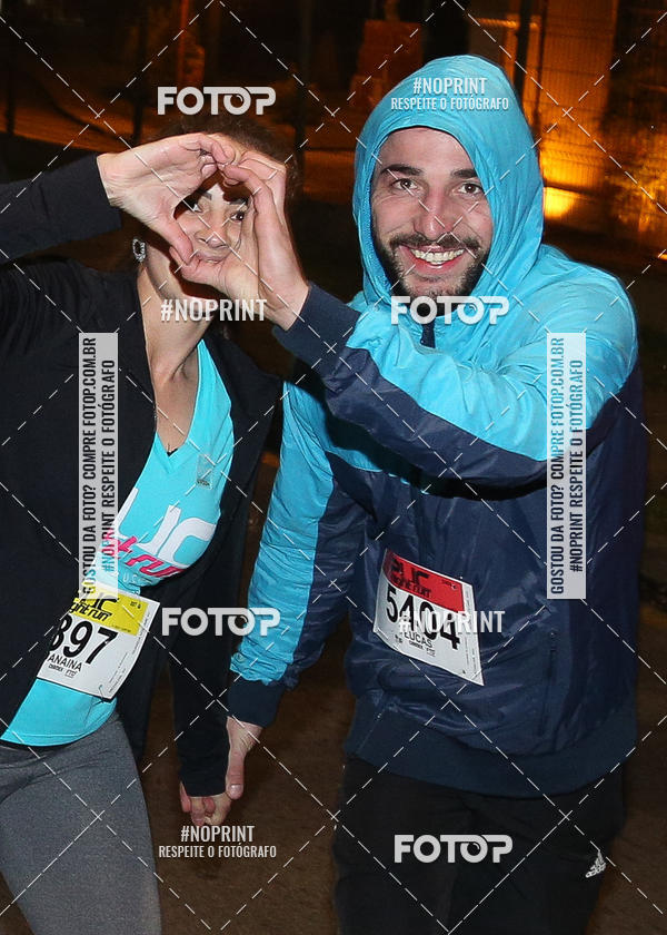 Buy your photos of the eventPUC NIGHT RUN on Fotop