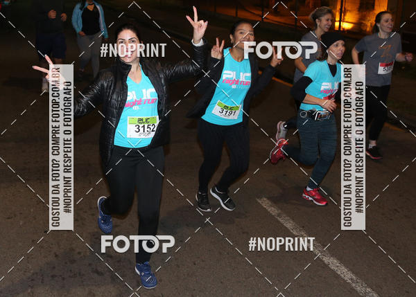 Buy your photos of the eventPUC NIGHT RUN on Fotop
