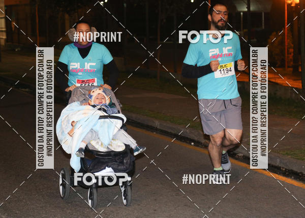 Buy your photos of the eventPUC NIGHT RUN on Fotop
