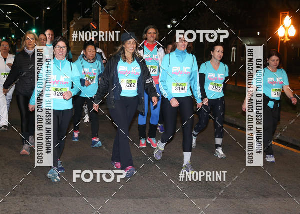 Buy your photos of the eventPUC NIGHT RUN on Fotop