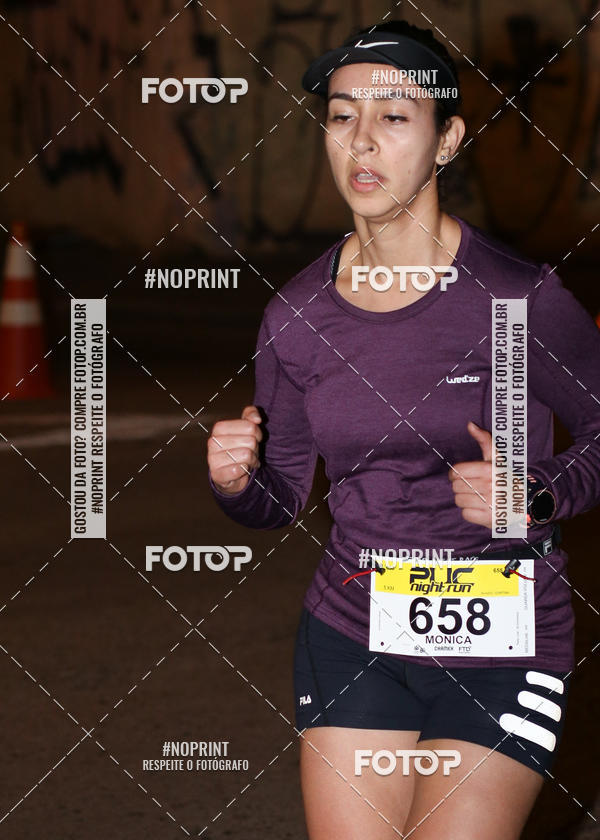 Buy your photos of the eventPUC NIGHT RUN on Fotop