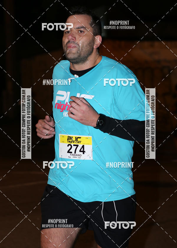 Buy your photos of the eventPUC NIGHT RUN on Fotop