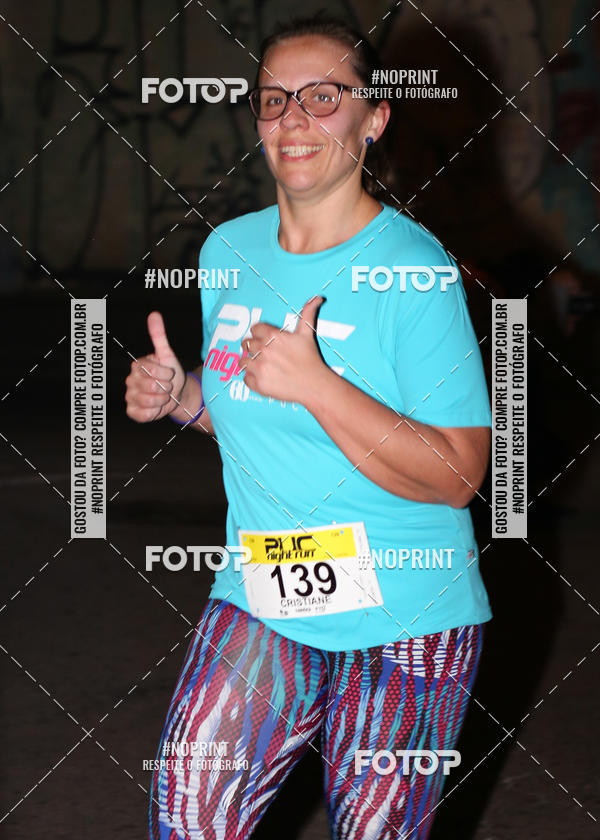 Buy your photos of the eventPUC NIGHT RUN on Fotop