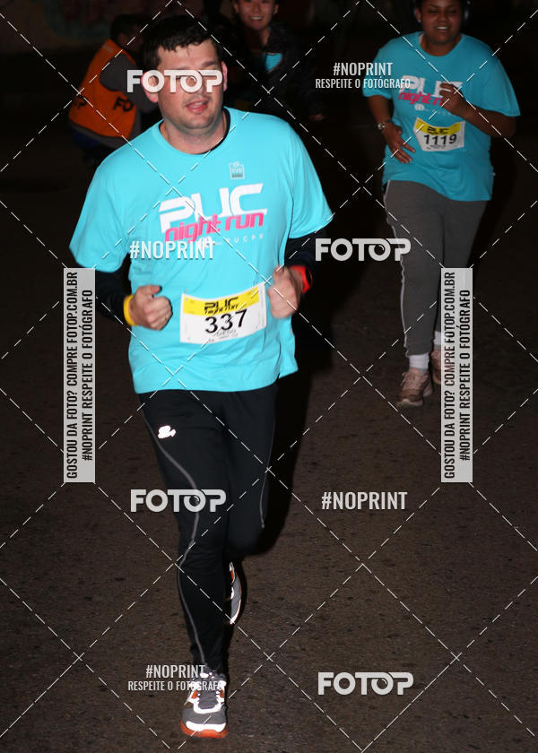 Buy your photos of the eventPUC NIGHT RUN on Fotop