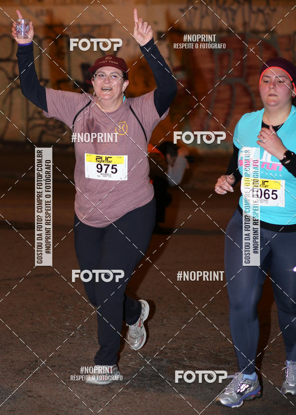 Buy your photos of the eventPUC NIGHT RUN on Fotop