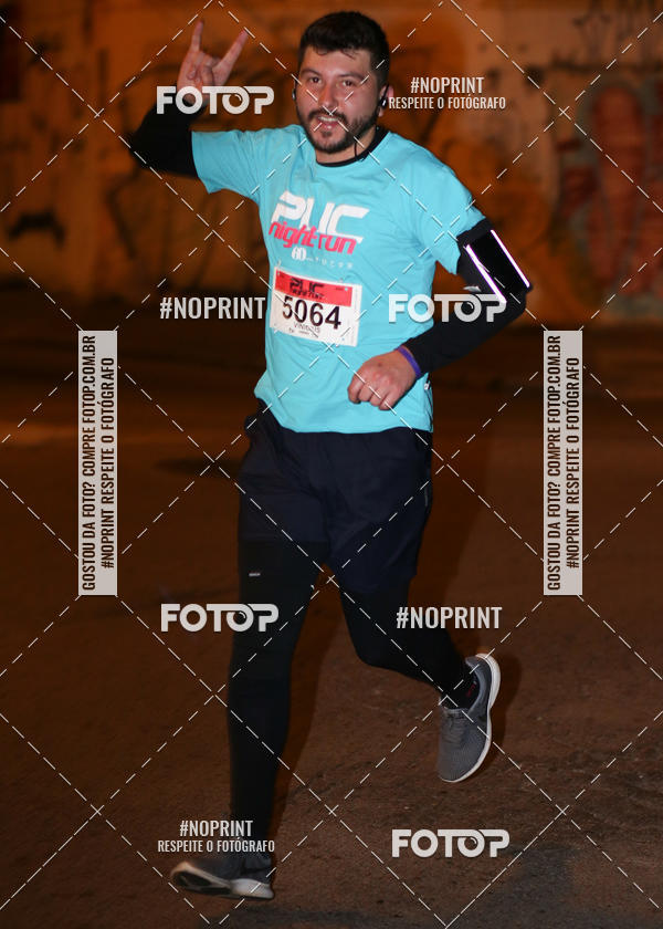 Buy your photos of the eventPUC NIGHT RUN on Fotop