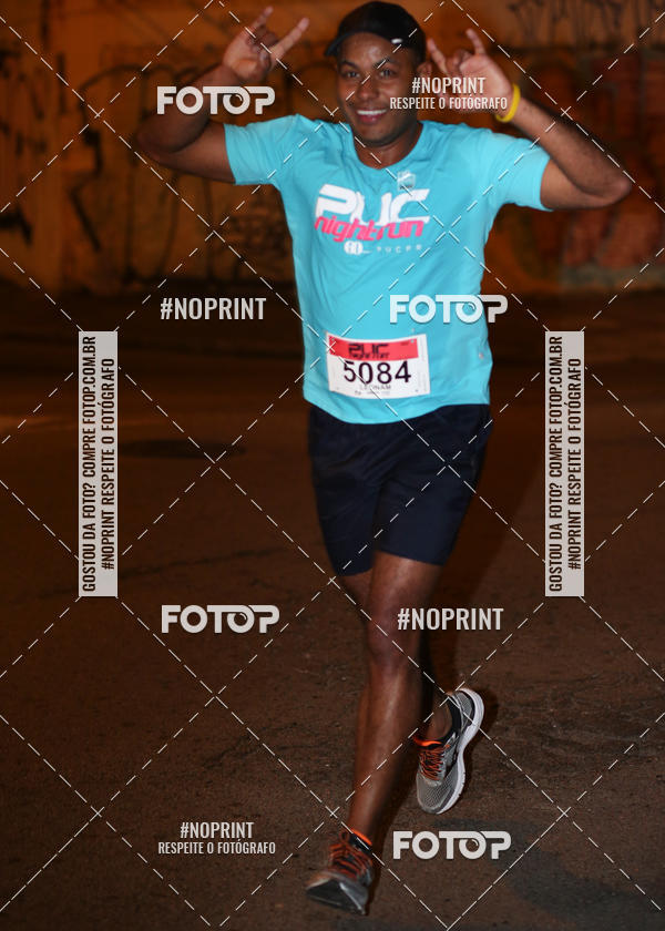 Buy your photos of the eventPUC NIGHT RUN on Fotop