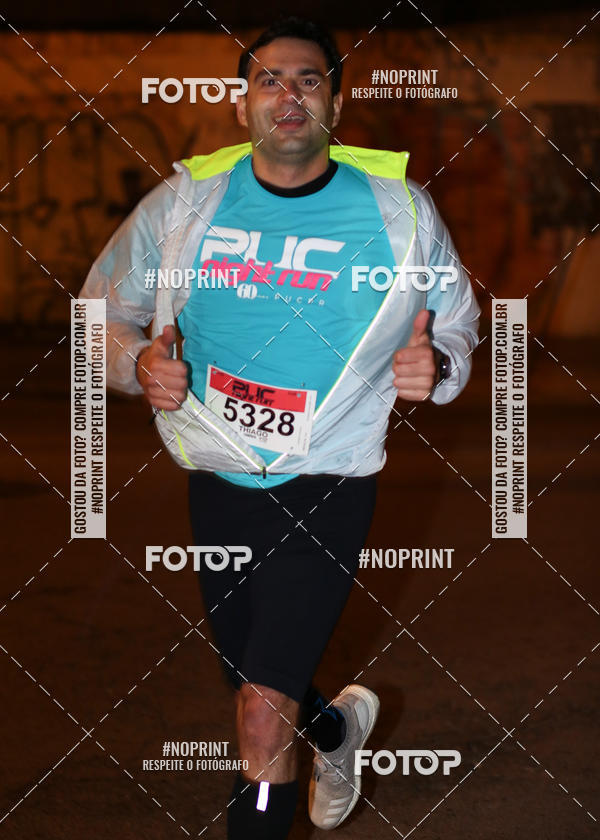 Buy your photos of the eventPUC NIGHT RUN on Fotop