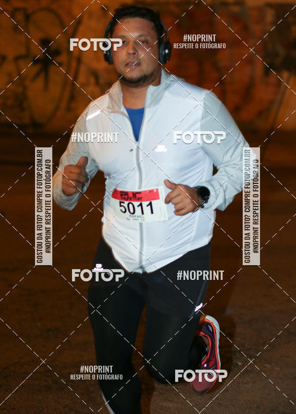 Buy your photos of the eventPUC NIGHT RUN on Fotop