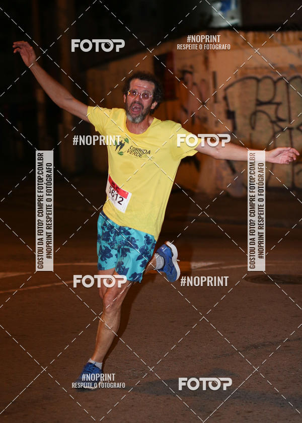 Buy your photos of the eventPUC NIGHT RUN on Fotop