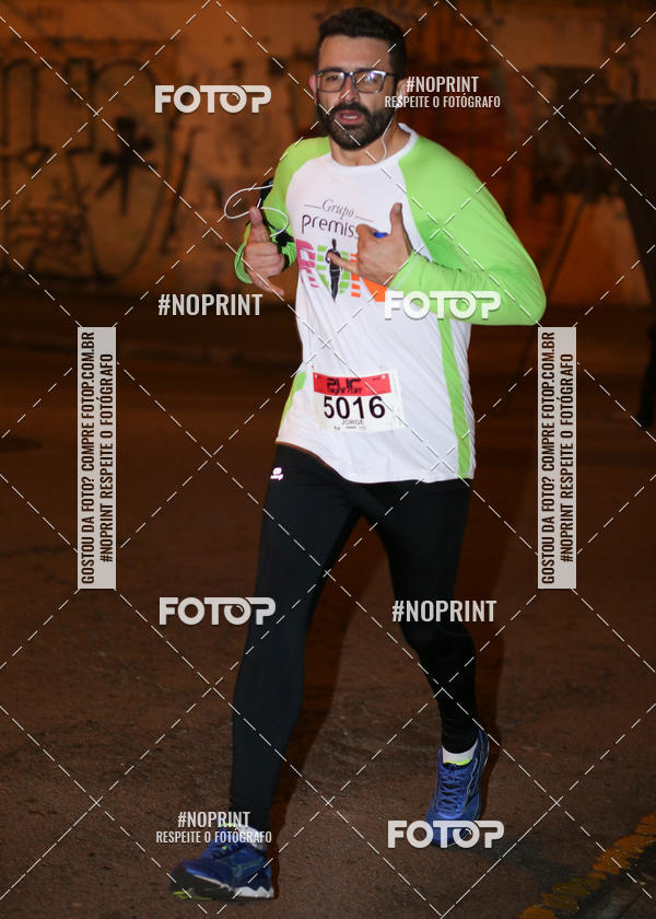 Buy your photos of the eventPUC NIGHT RUN on Fotop