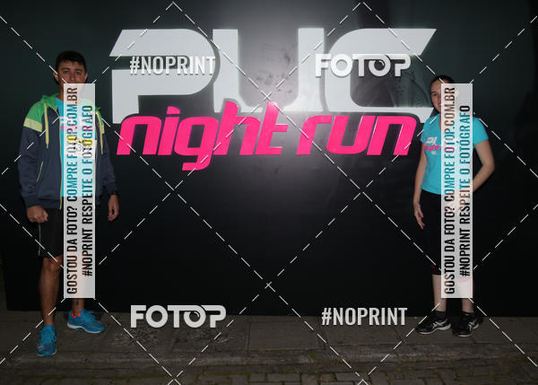 Buy your photos of the eventPUC NIGHT RUN on Fotop