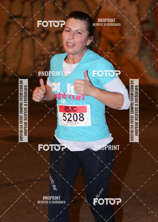 Buy your photos of the eventPUC NIGHT RUN on Fotop