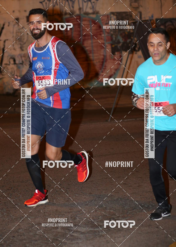 Buy your photos of the eventPUC NIGHT RUN on Fotop