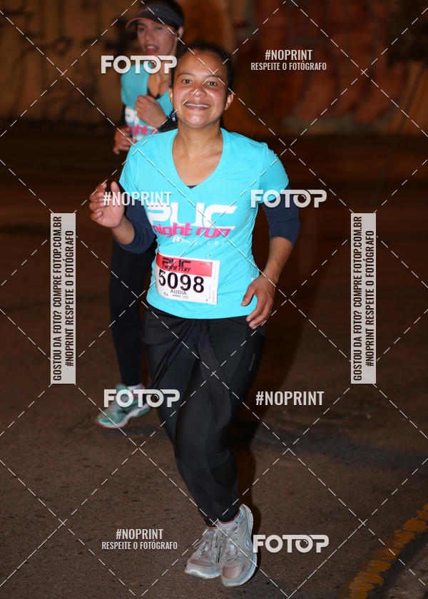 Buy your photos of the eventPUC NIGHT RUN on Fotop