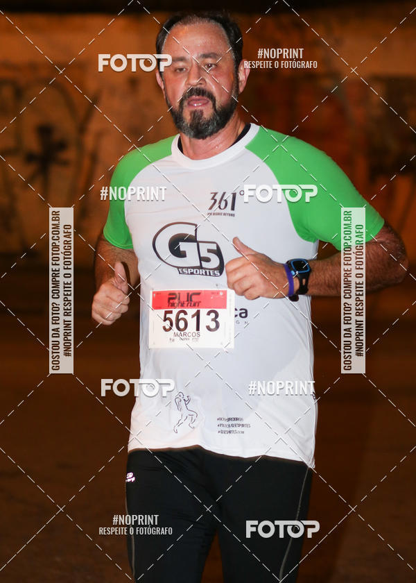 Buy your photos of the eventPUC NIGHT RUN on Fotop